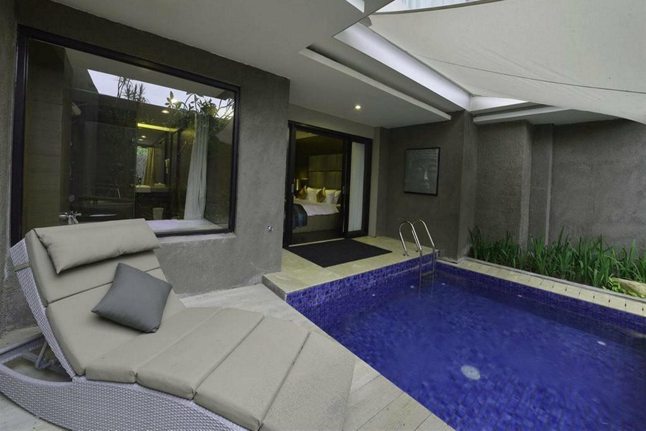 Amaroossa Suite Bali Nusa Dua  Extérieur photo